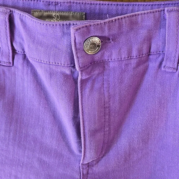 Chico's Dark Lavender Cropped Denim Pants Chico's 0.5 (size 6) - Picture 2 of 16